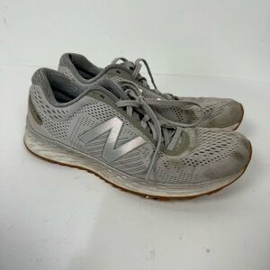 New Balance Fresh Foam Arishi sneakers grey gray
